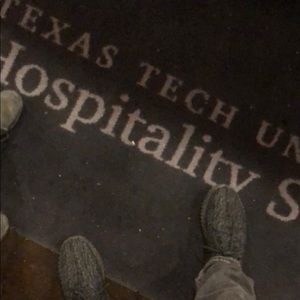 Meet your Posher, Ethan